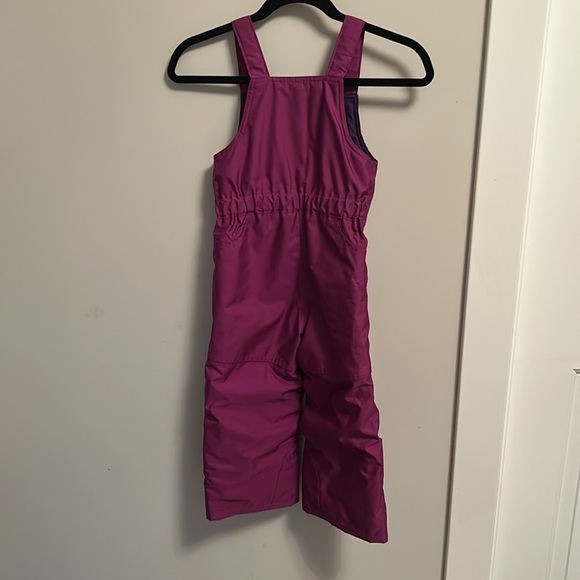 Patagonia Baby Snow Pile Bibs, size 4T - Picture 4 of 4